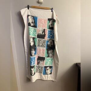 Graphic Print Towel with Faces